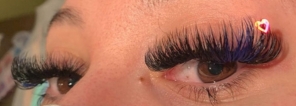 Volume Eyelashes Extensions